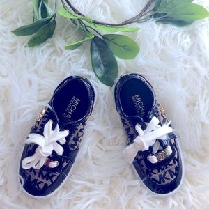 DONATED ♻️👋🏽